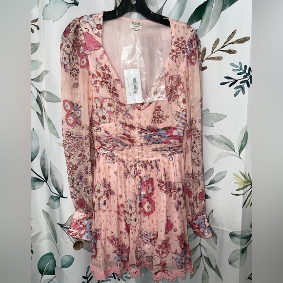 Hemant and Nandita dress - Picture 1 of 7